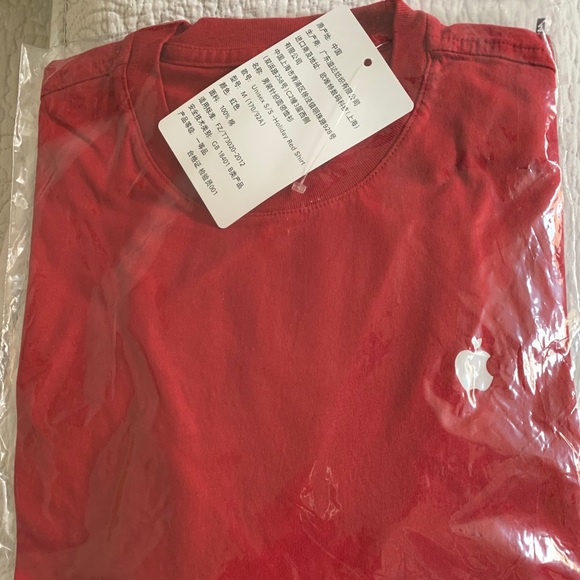Apple Short Sleeve T-Shirt - Picture 1 of 1